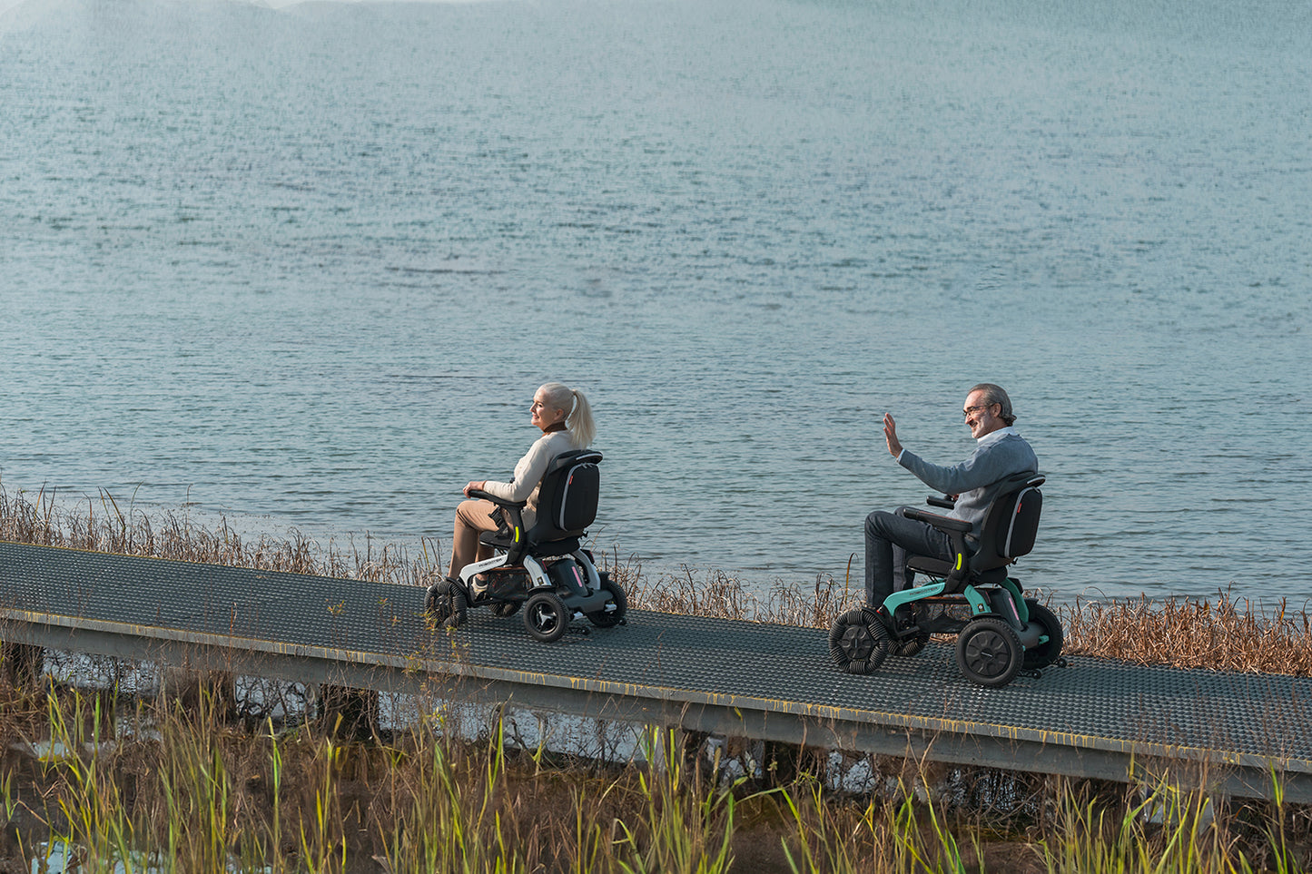 Robooter E60 Pro Automatic Folding All-Terrain Smart Powerchair