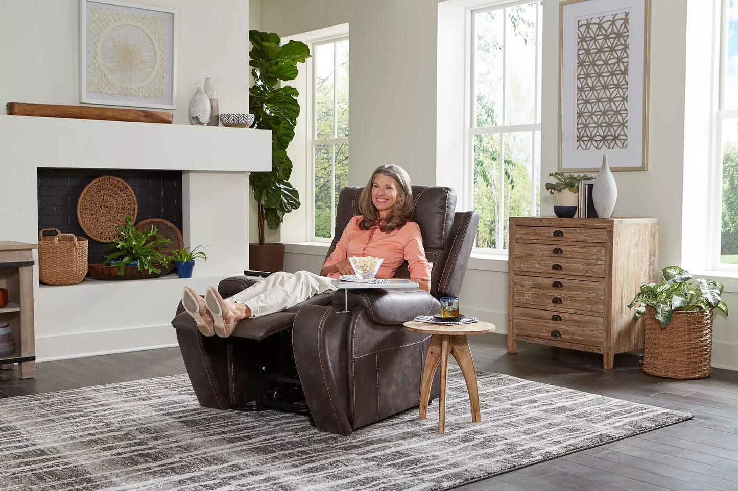 Titan with Twilight Medium