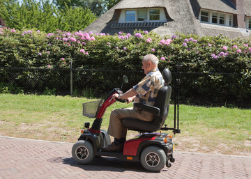 Safety Tips for Using Your Mobility Scooter in Public