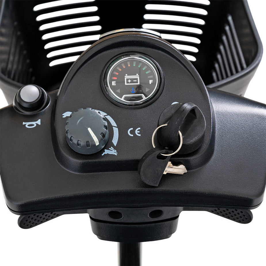 Go Go Ultra X 3-Wheel Handlebars Closeup