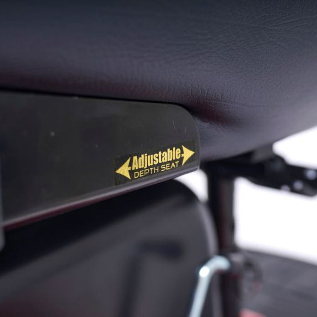 Golden Compass HD Adjustable Seat Depth